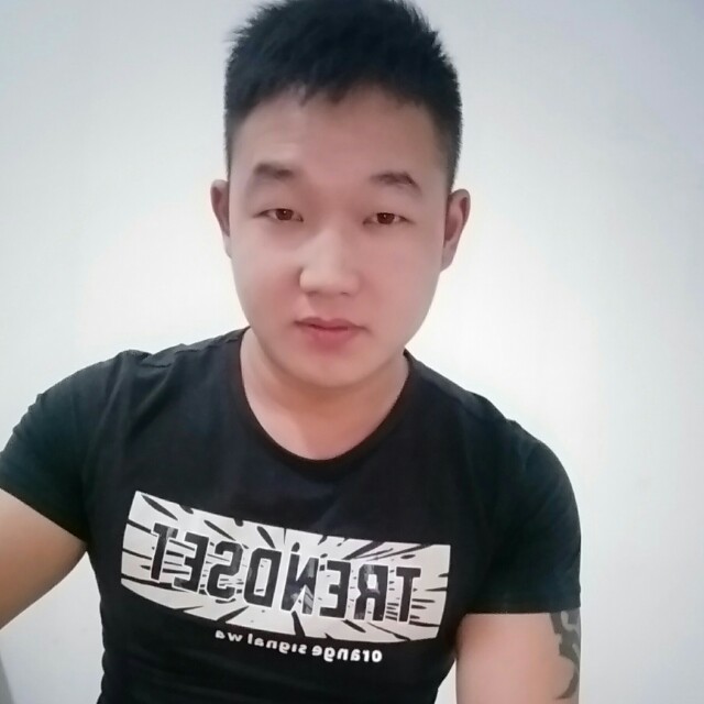 东爱不弃的照片