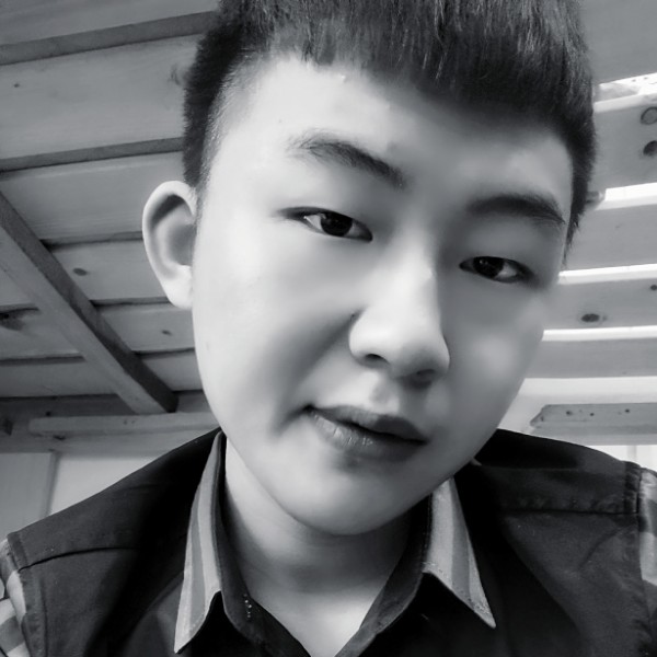 期待多情的照片