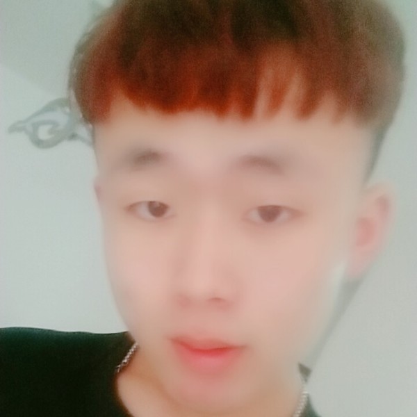 微笑回眸逐风的照片