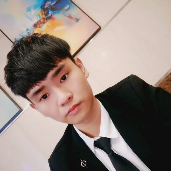 芒果苦恋威武的照片