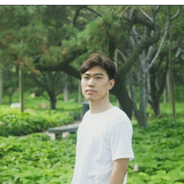 Kkktdtuh的照片