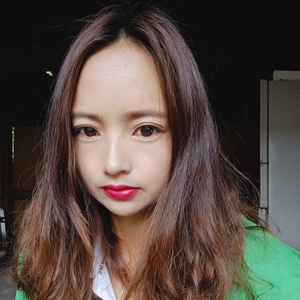 往后余生微微的照片