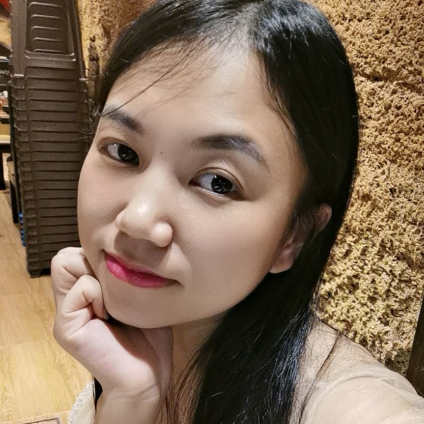 裙子浅吻任性的照片