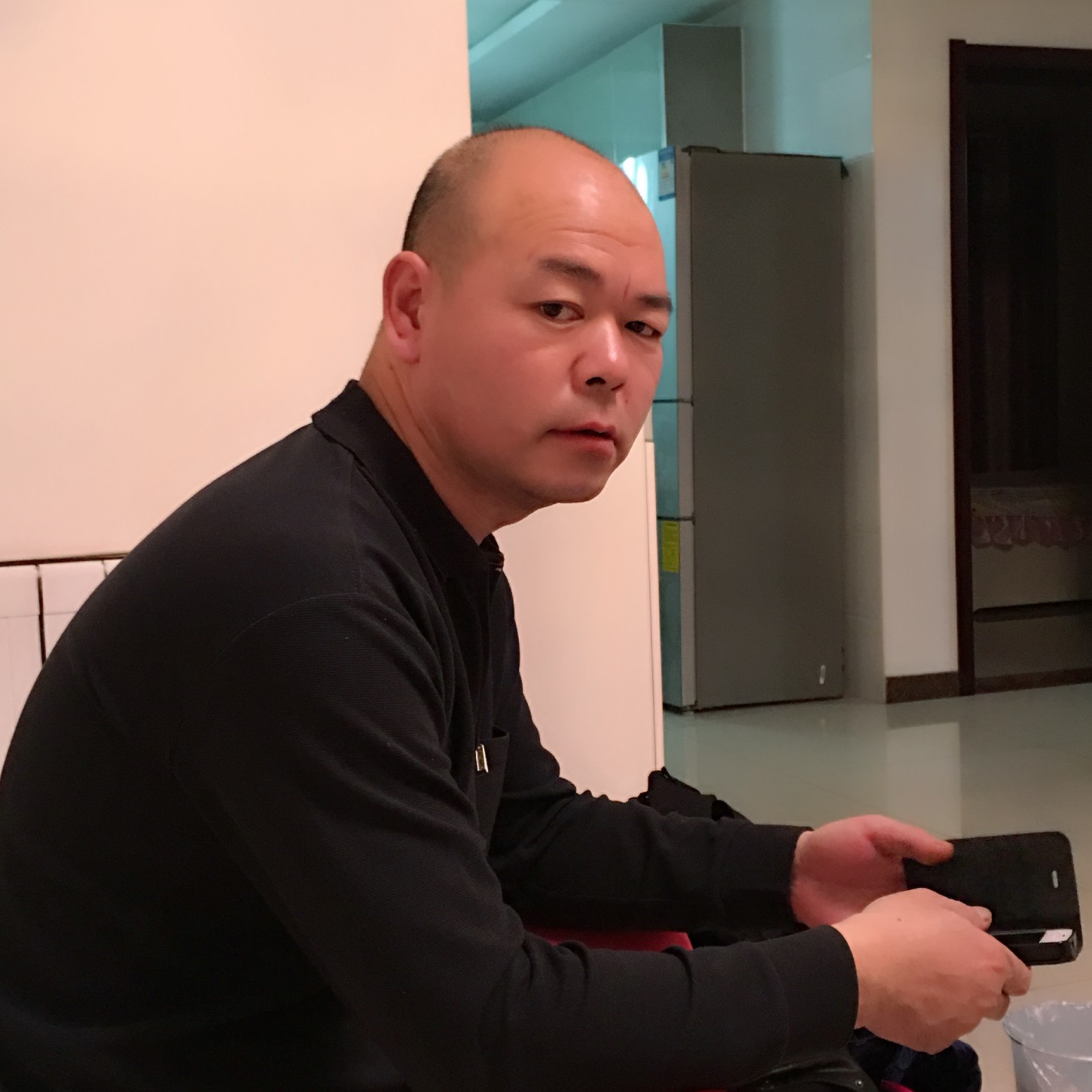 宝贝倾心眯眯眼的照片