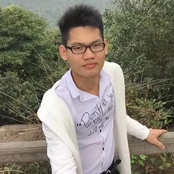 海燕扯直率的照片