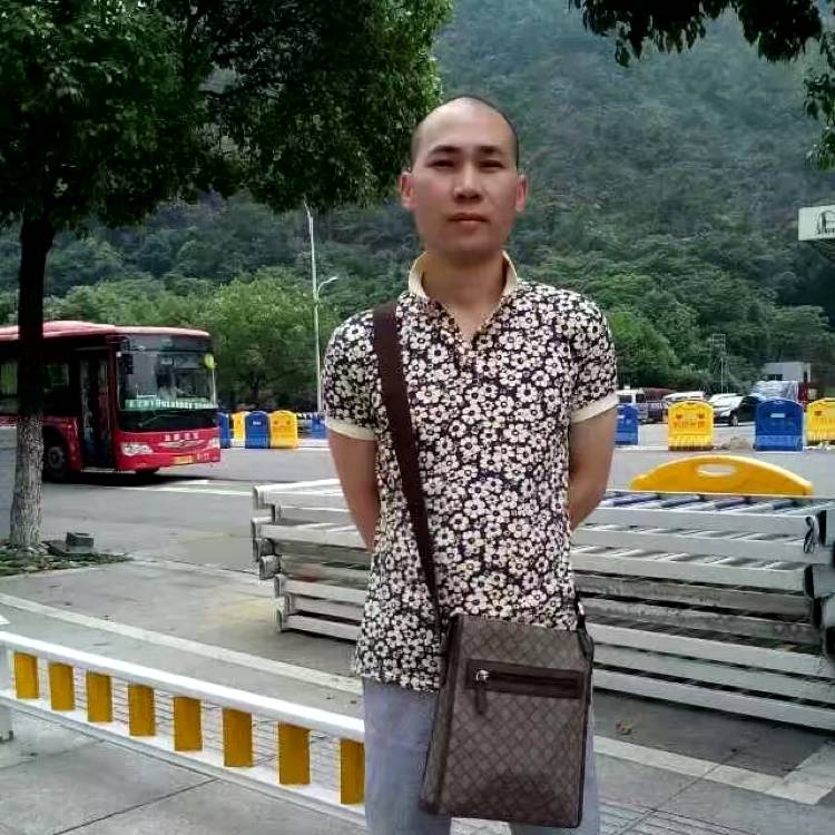 乐观方芝麻的照片