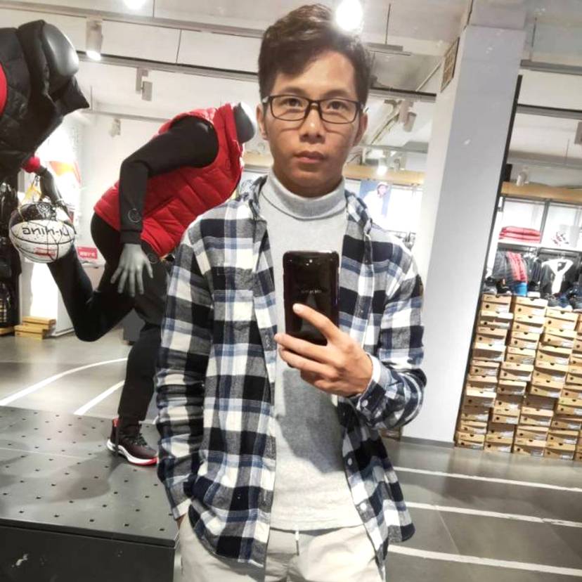 做个俗人而已的照片