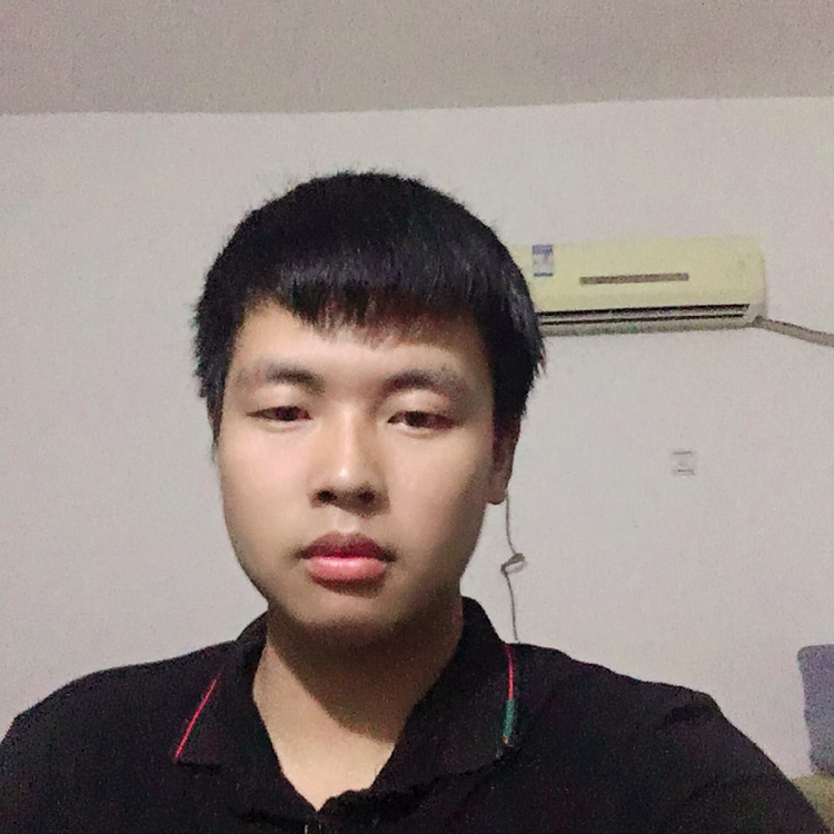 韶华大方的照片