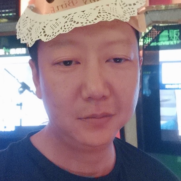 黑夜等待难过的照片
