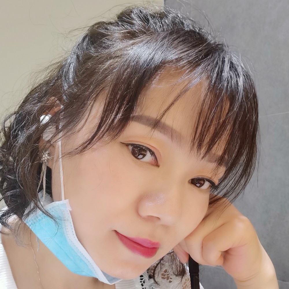 陌殇改变爱听歌的照片