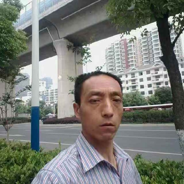 香水放弃单纯的照片