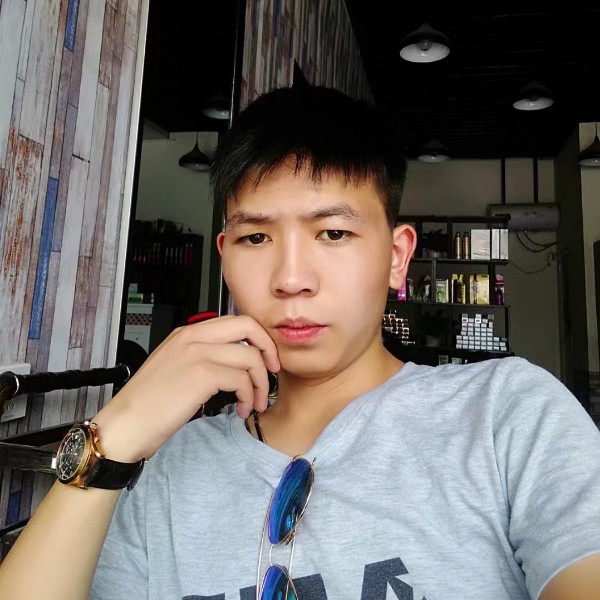 孤独与清风醉人的照片