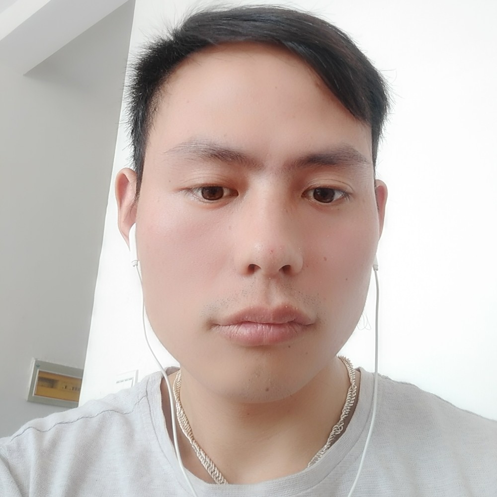 愤怒红酒的照片