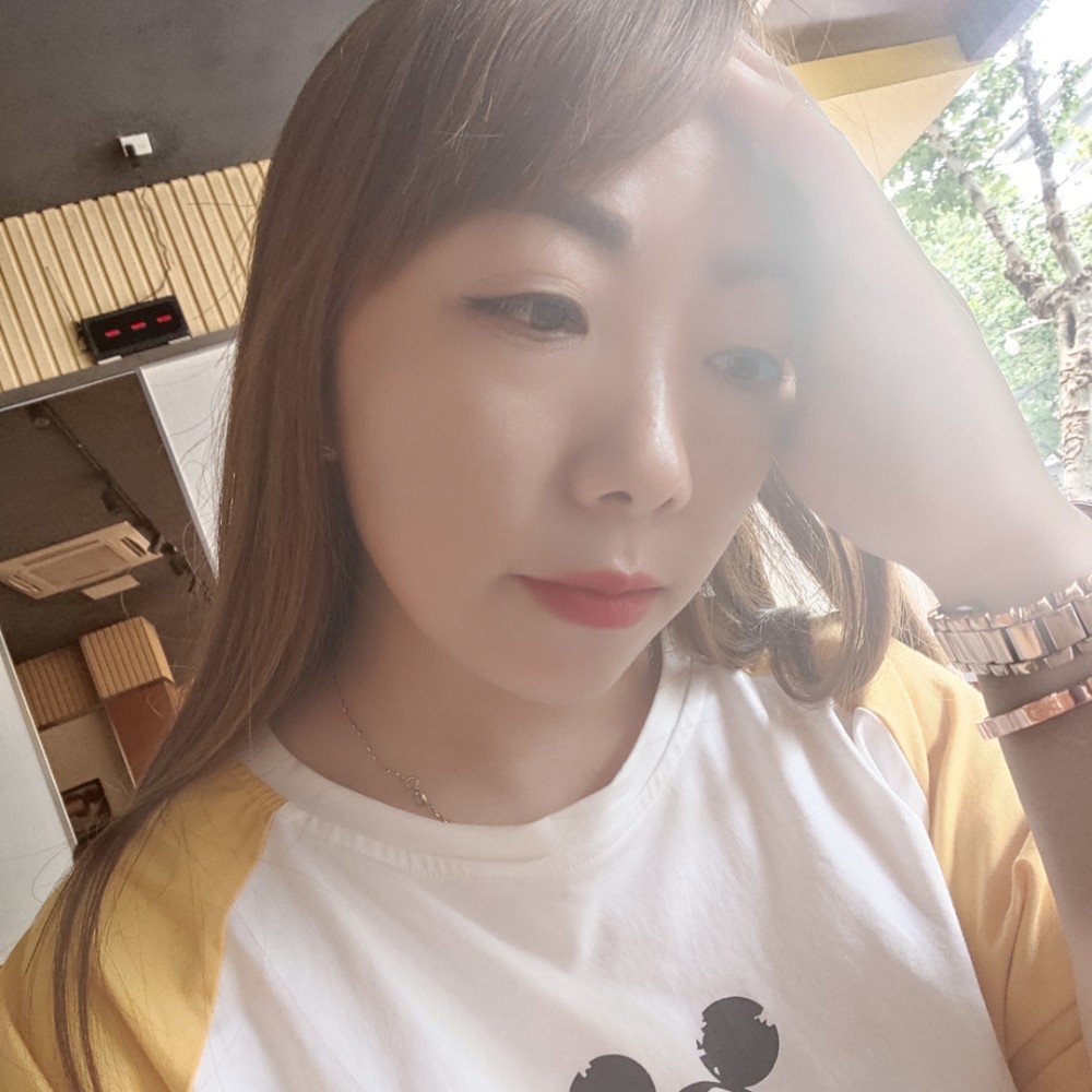 未来说黯然的照片