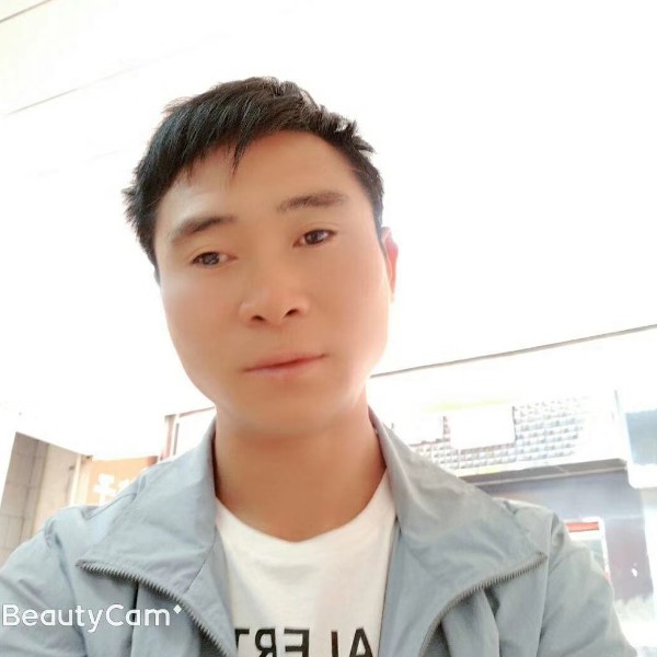 含蓄方酸奶的照片