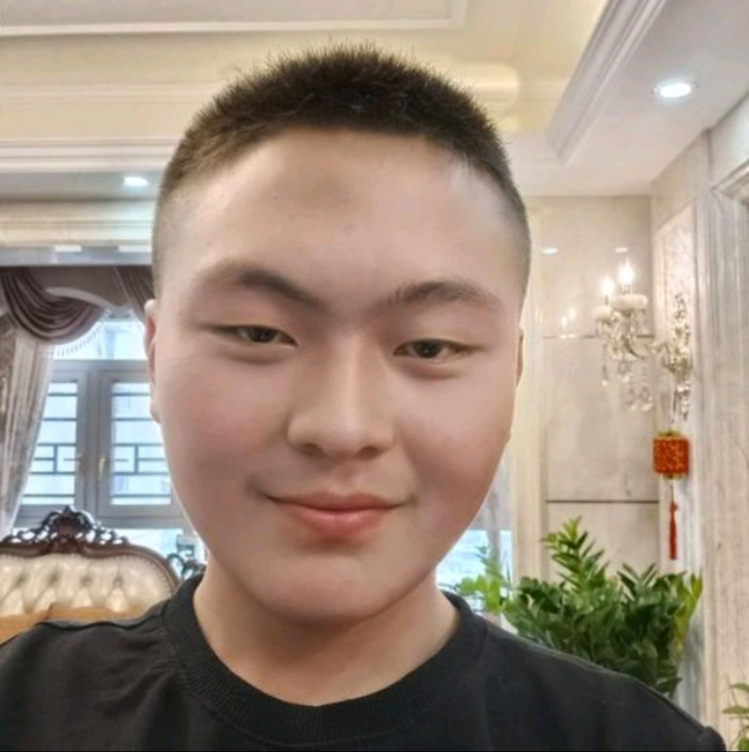 吴朋杰的照片