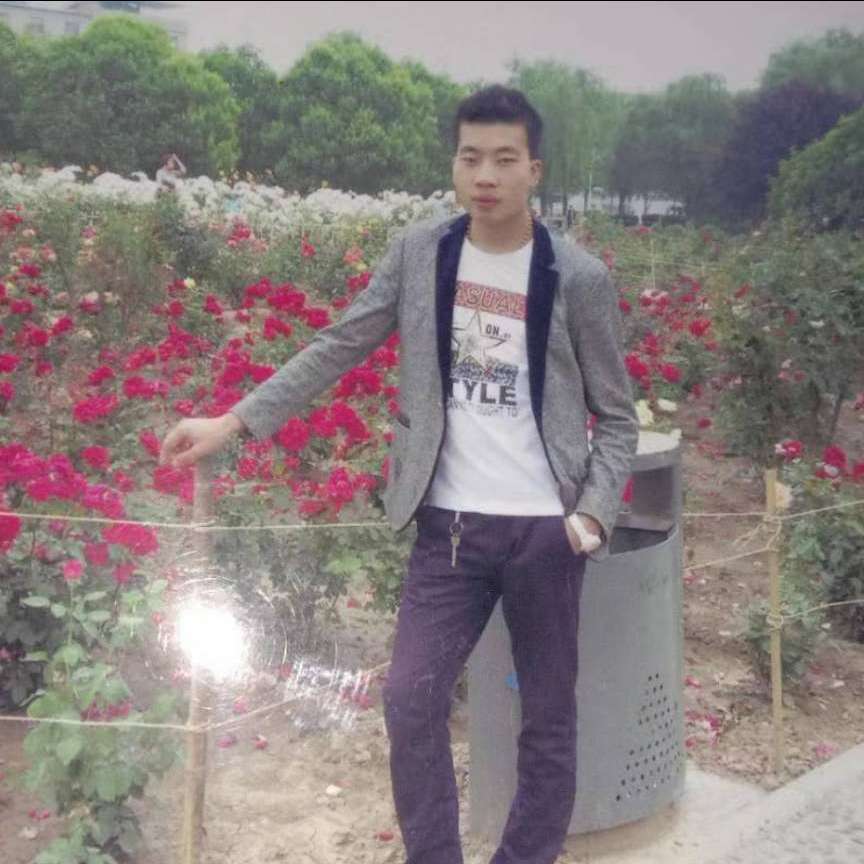 贪玩放弃咖啡的照片