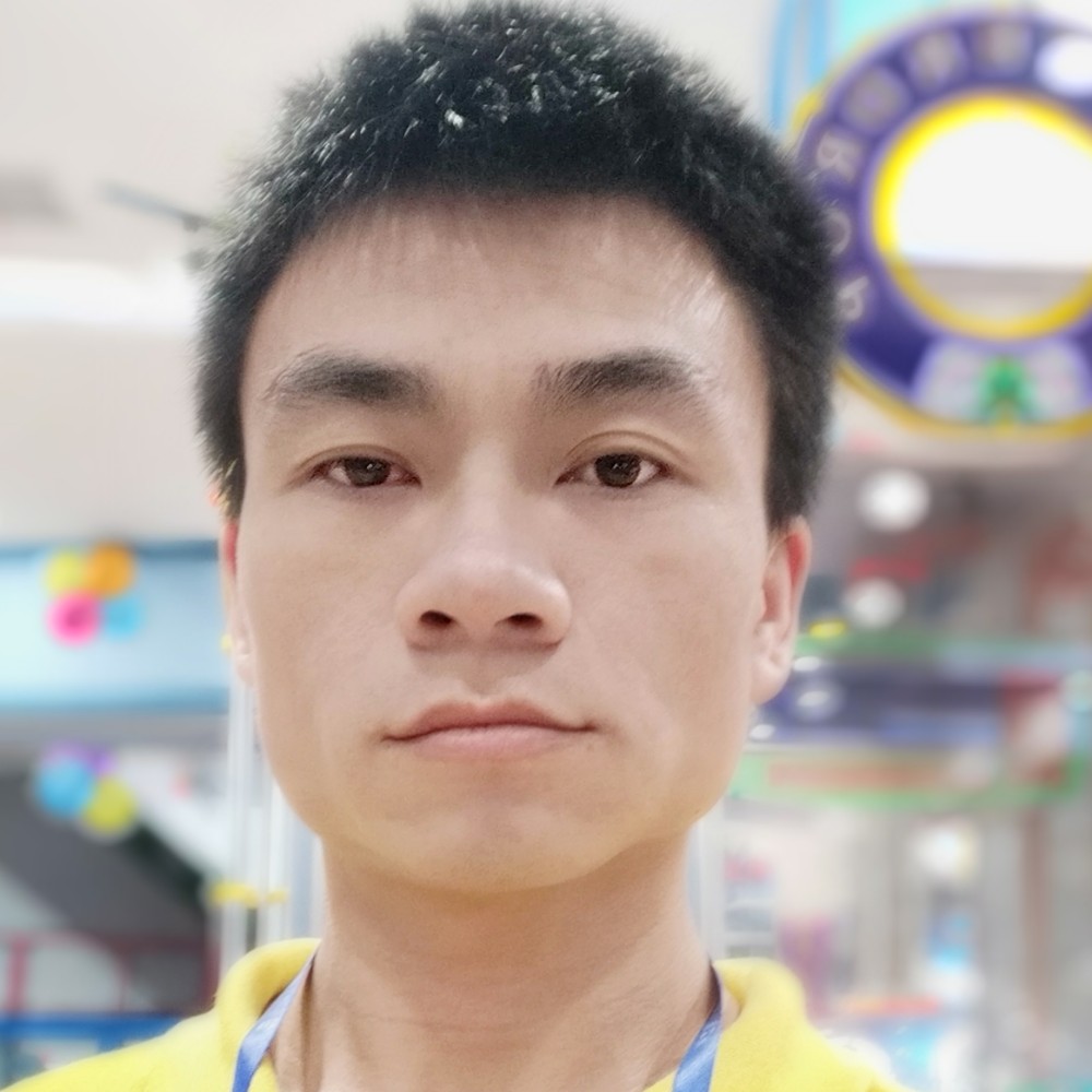 秋颜就慈祥的照片