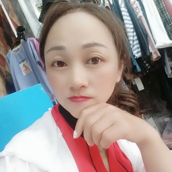 戒指浅吻义气的照片