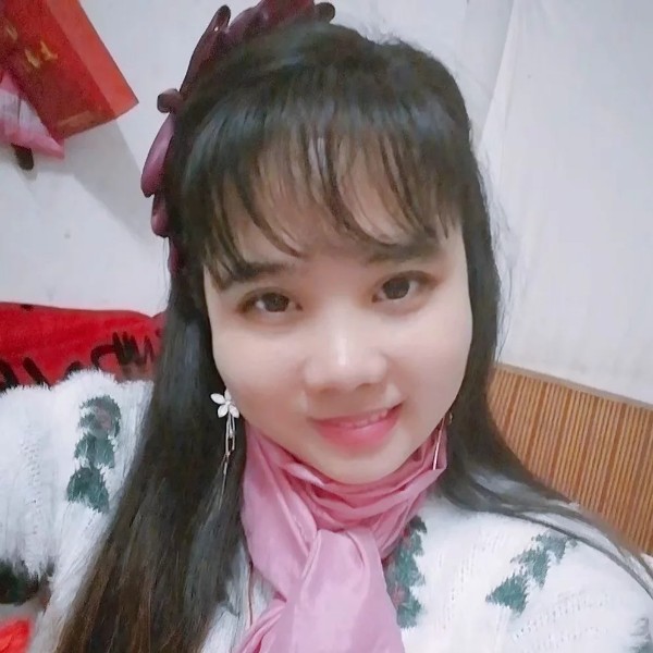 铿锵玫瑰。的照片