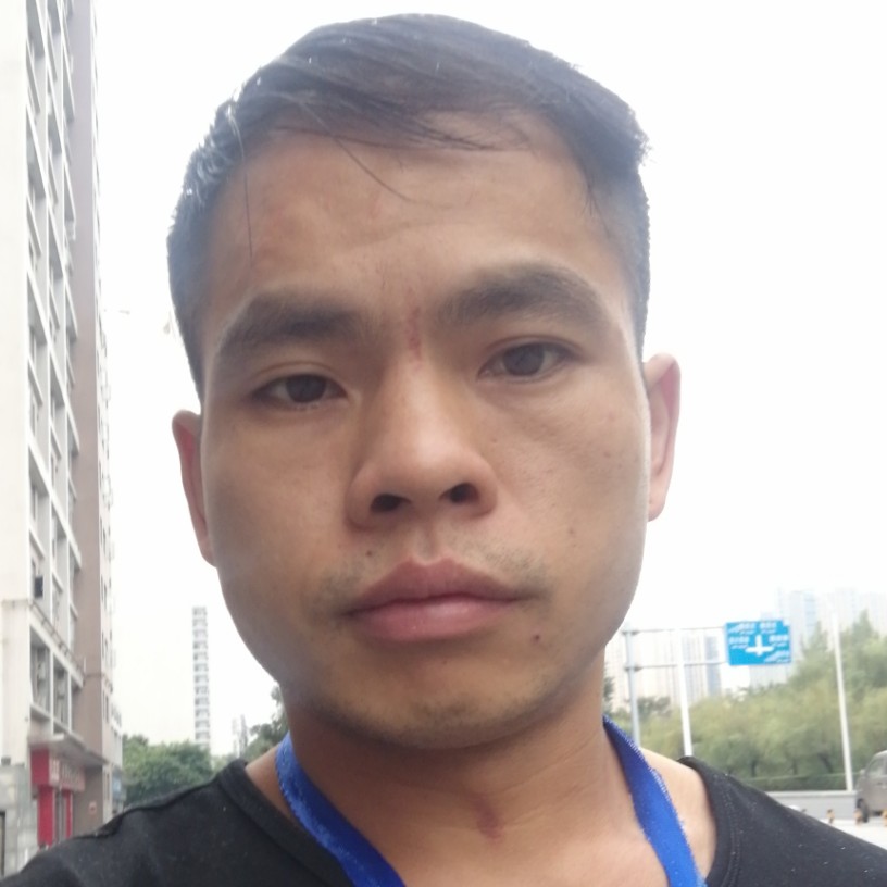 勤恳的白开水的照片