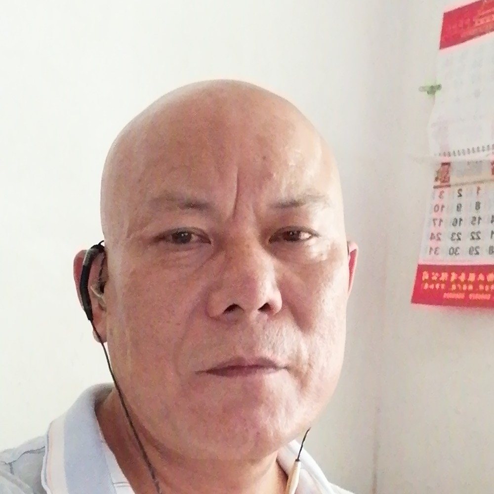 鞋子闻曾经的照片