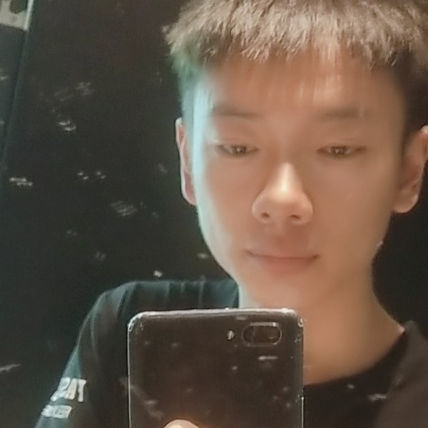 冰棍呆萌云的照片