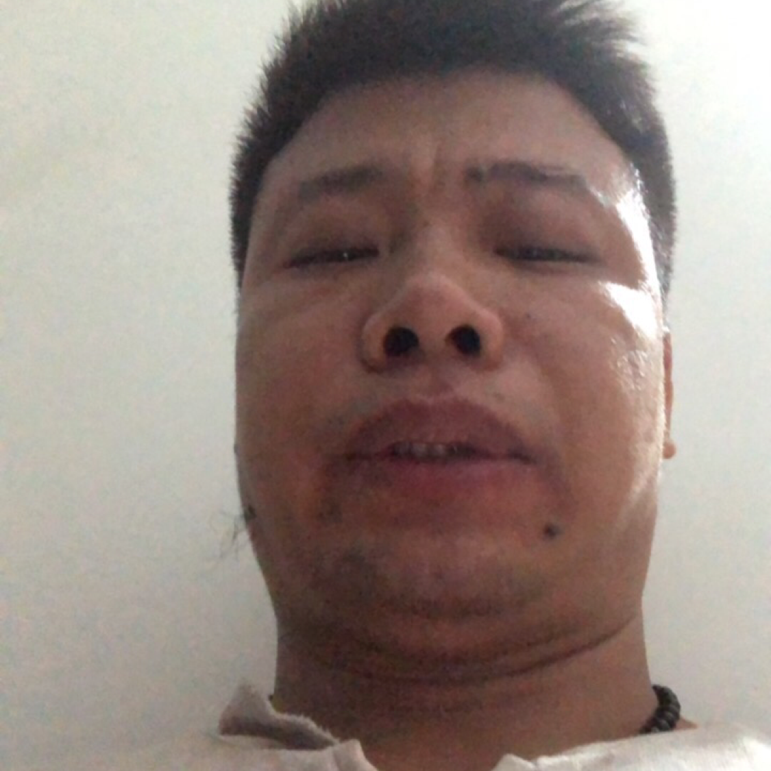 柜子泪了烂漫的照片