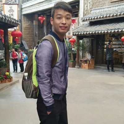 小陈骏的照片