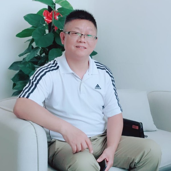 务实蛋挞的照片