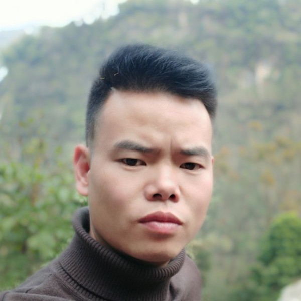 霓裳深情的照片
