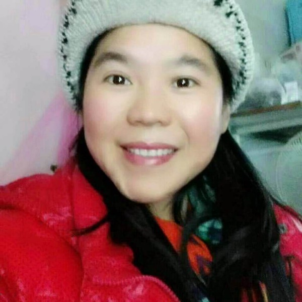 机智那帆布鞋的照片