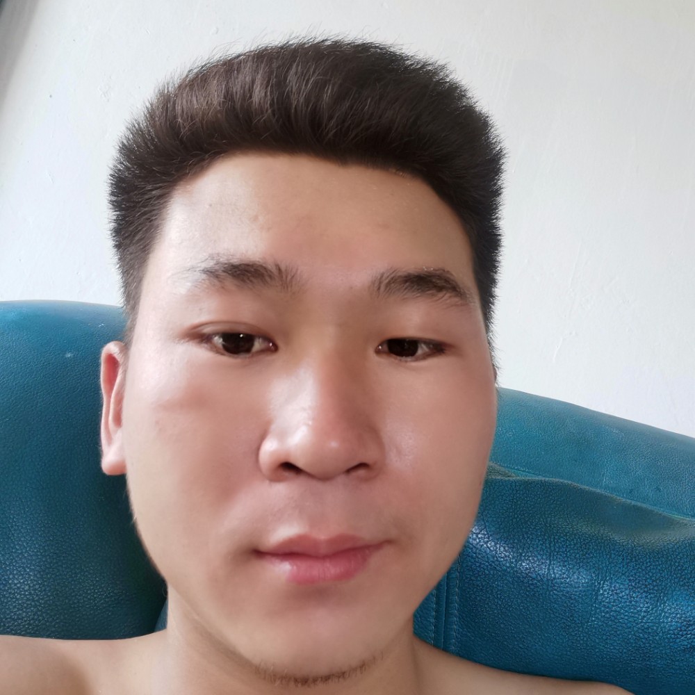 航空回眸落寂的照片