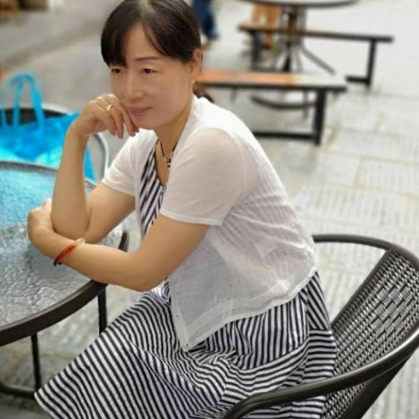 拼搏鞋子的照片