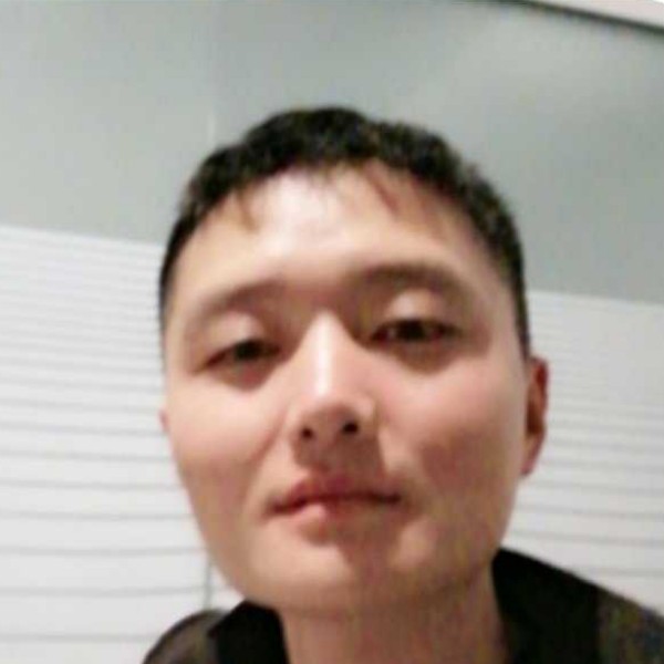 微笑拾忆锦瑟的照片