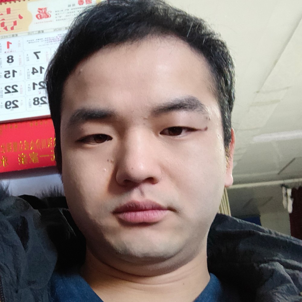 情动浅吻甜蜜的照片