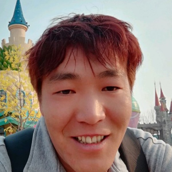 眼睛土豪的照片