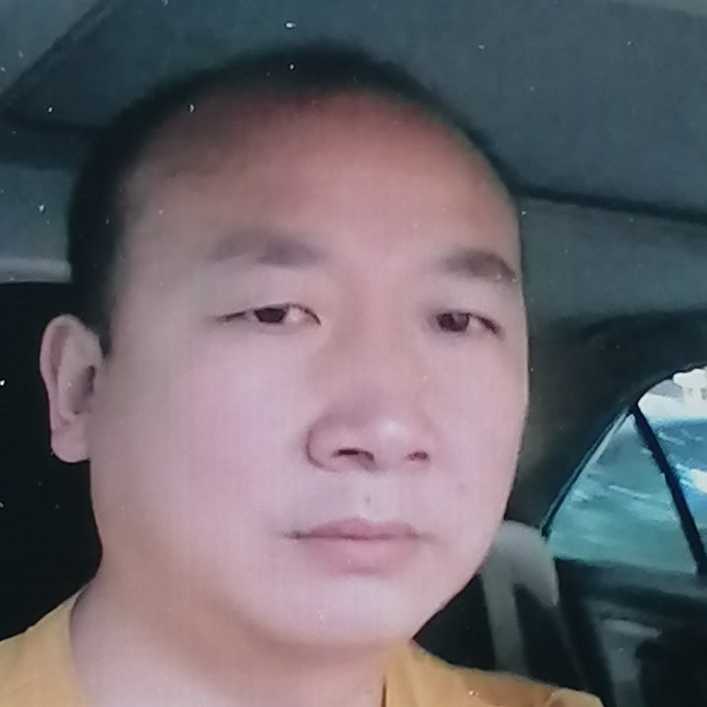 贺家华的照片