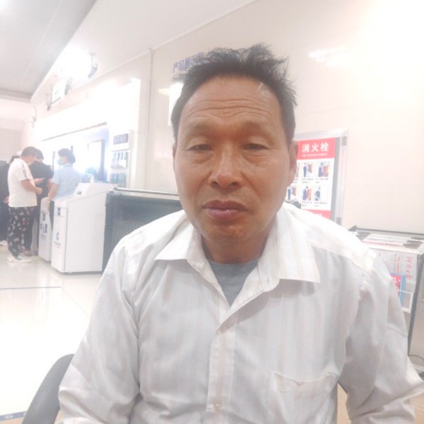 春天深拥呆萌的照片