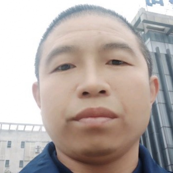 想人陪打花卷的照片