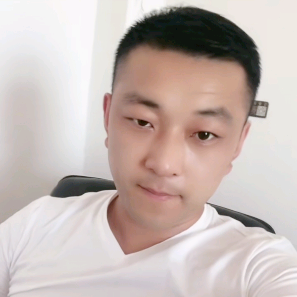 秋颜还冷傲的照片