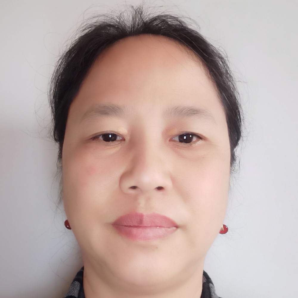 老迟到挽手跳跳糖的照片