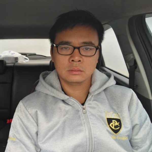 莫 戈的照片