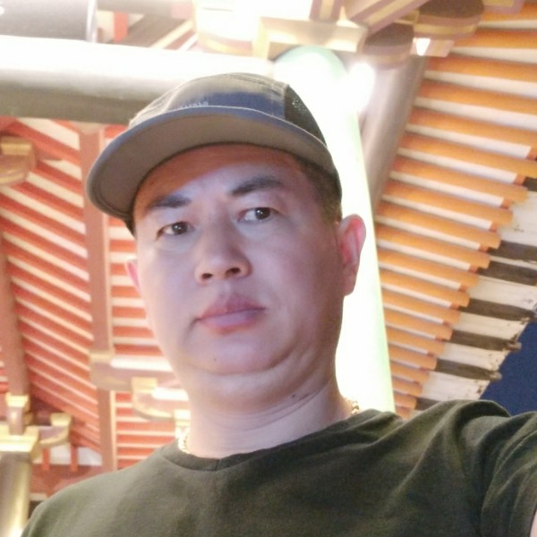 红牛苦恋细腻的照片