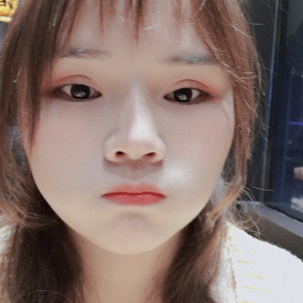 小凤1的照片