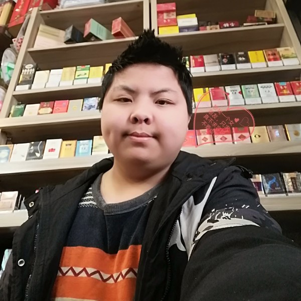 单纯的孩纸的照片
