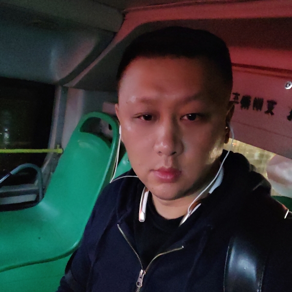 个5噶啦啦啦了的照片