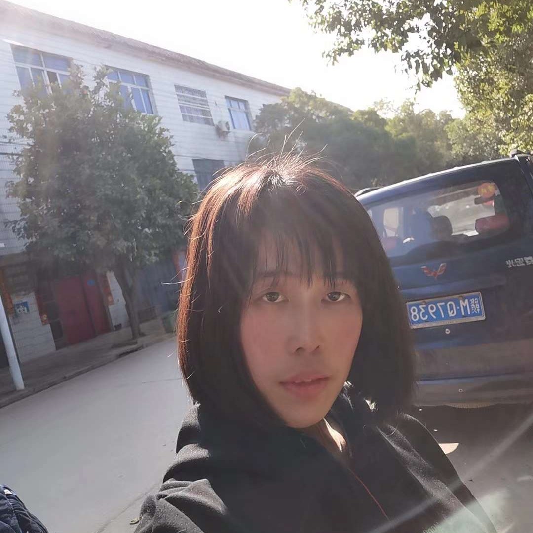 李琴—高中老师的照片