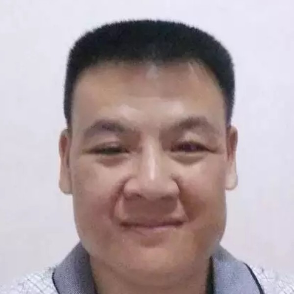 陈纯飞的照片