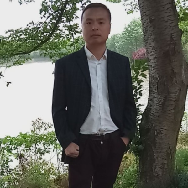 谨慎未来的照片